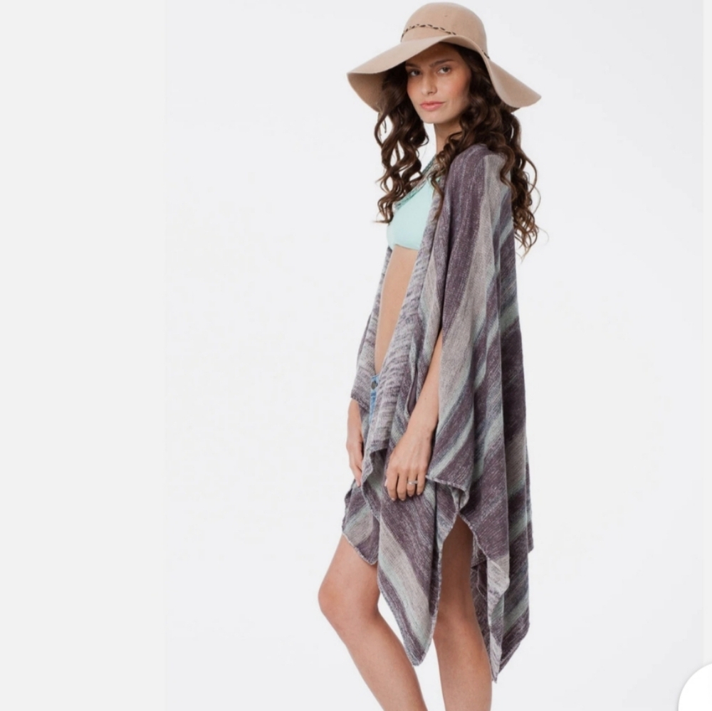 Free People Striped The Big Trail Poncho | Kimono. Size: XS.